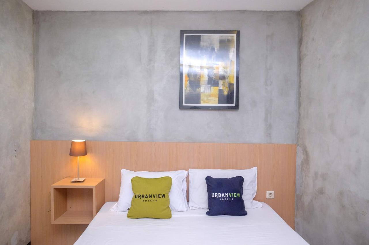 Urbanview Hotel Syariah Artamara Tegal By Reddoorz Ngoại thất bức ảnh