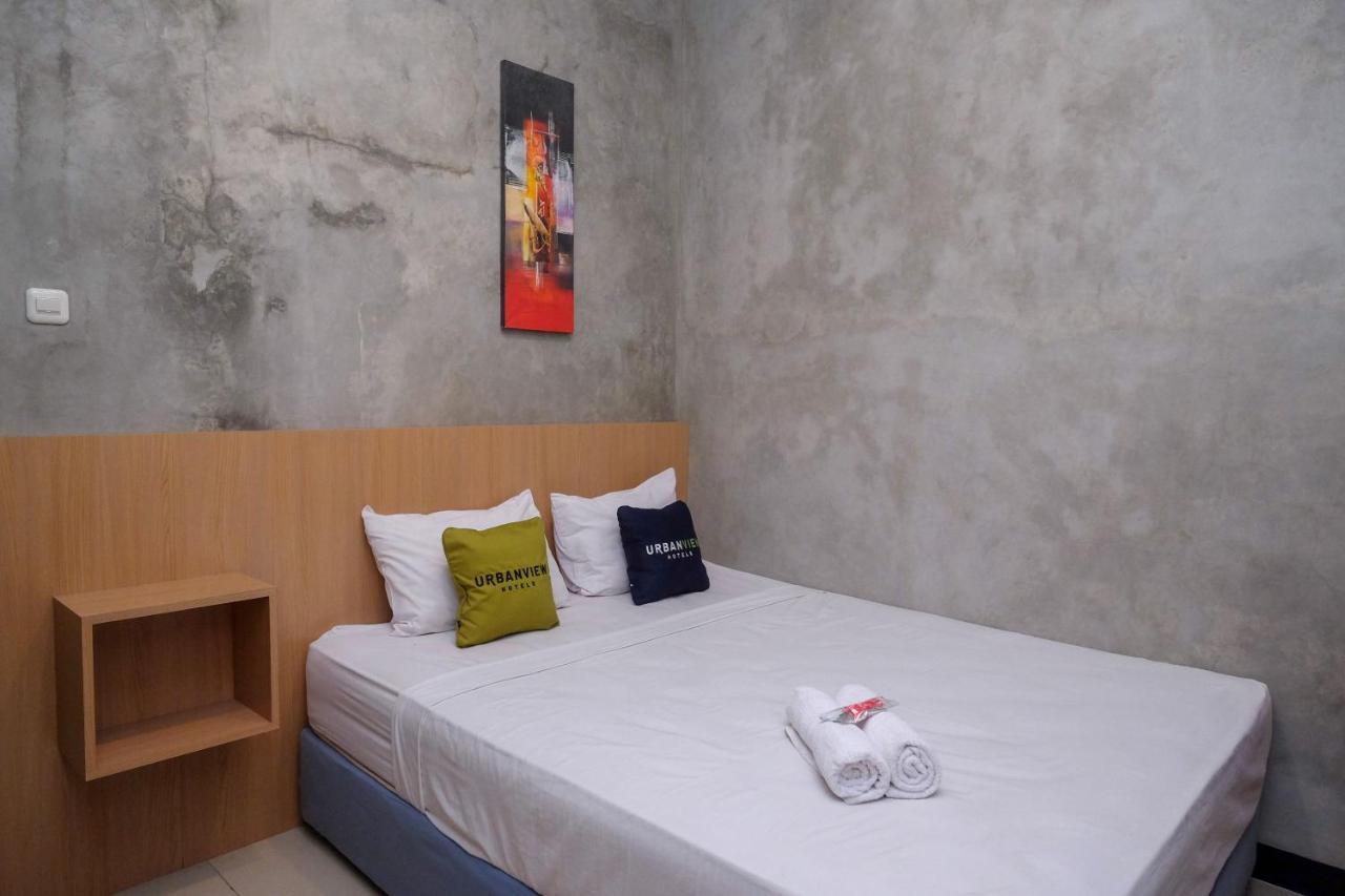 Urbanview Hotel Syariah Artamara Tegal By Reddoorz Ngoại thất bức ảnh